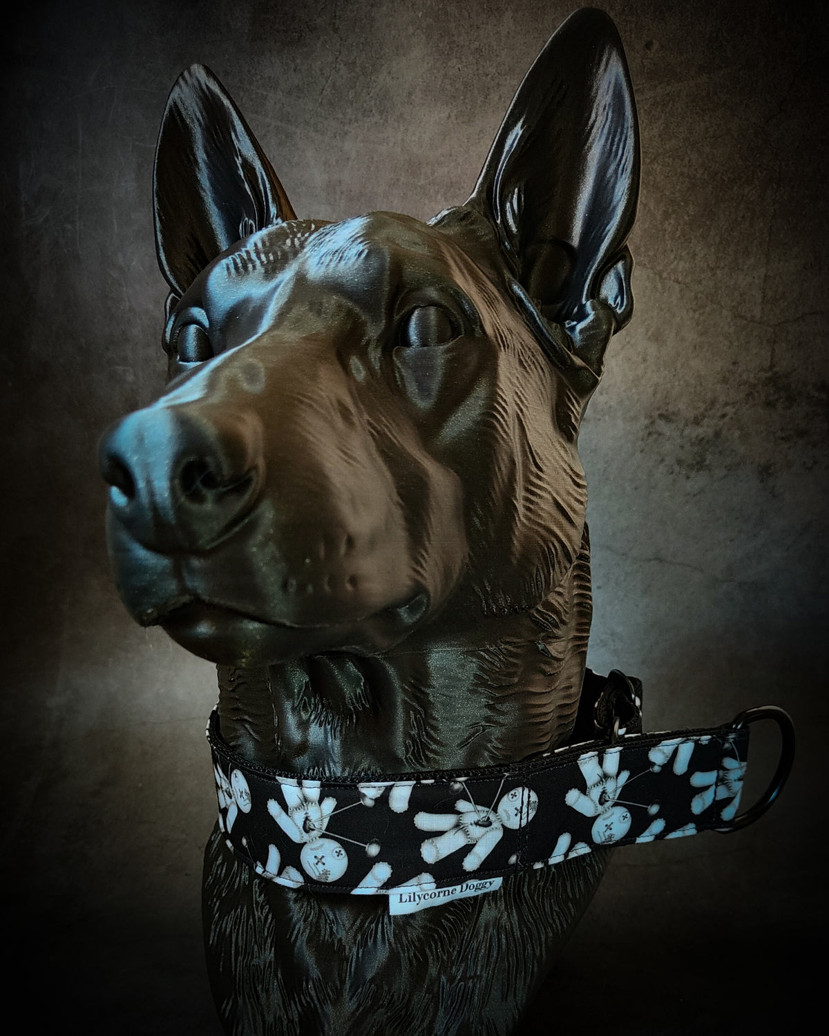 Collier pour chien "Poupée vaudou"