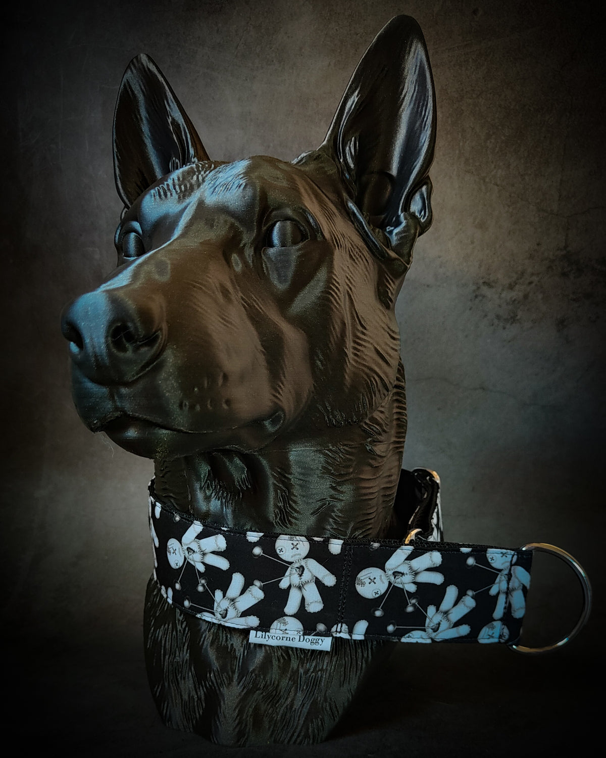 Collier pour chien "Poupée vaudou"