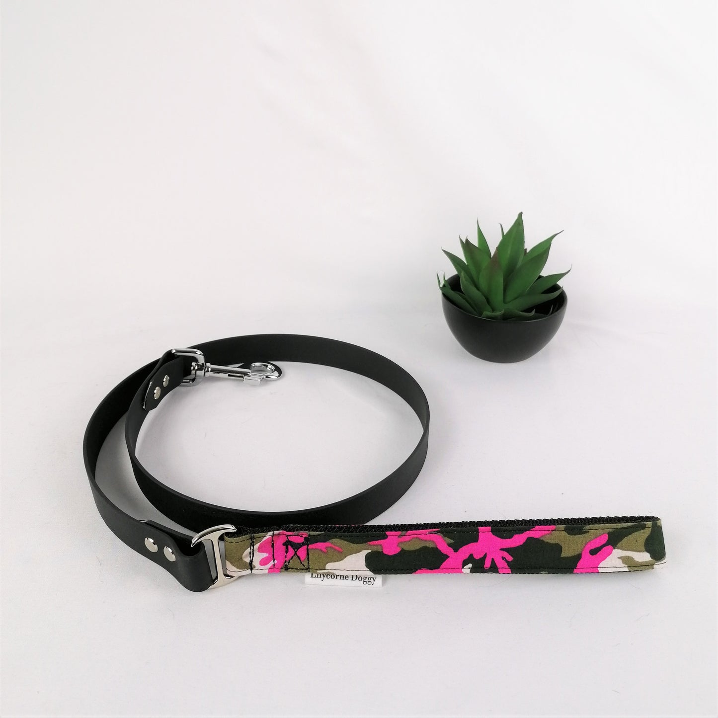 Laisse pour chien : militaire rose Girly'cam